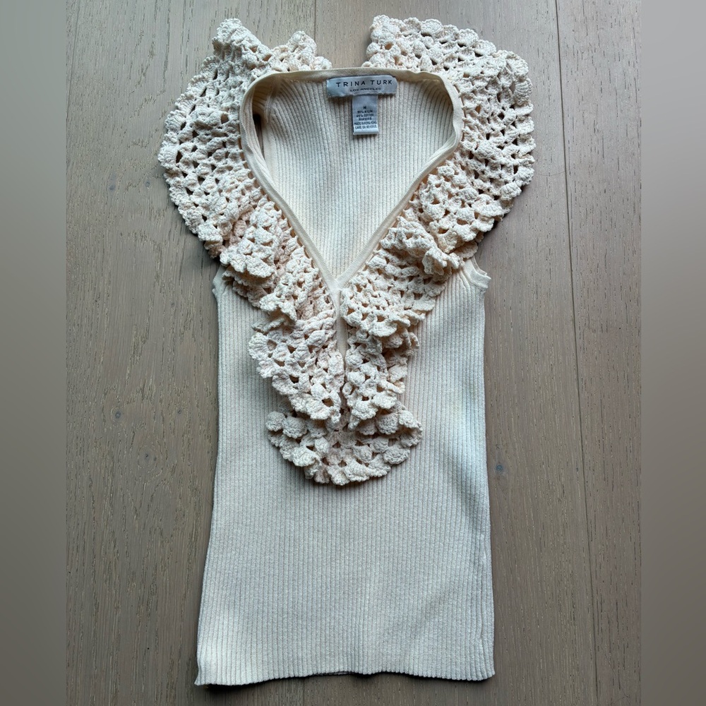 Trina Turk Ruffle Knit Tank Ivory V Neck M